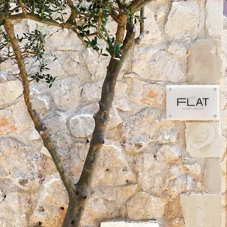 Flat 45