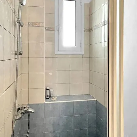 Flat 45 Kounoupidhianá
