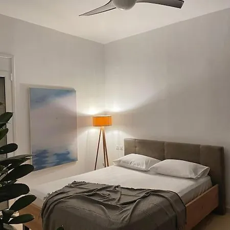 Flat 45 شقة